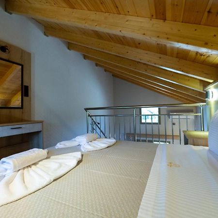 Sky View Suites Kefalonia Vóvikes Exteriör bild