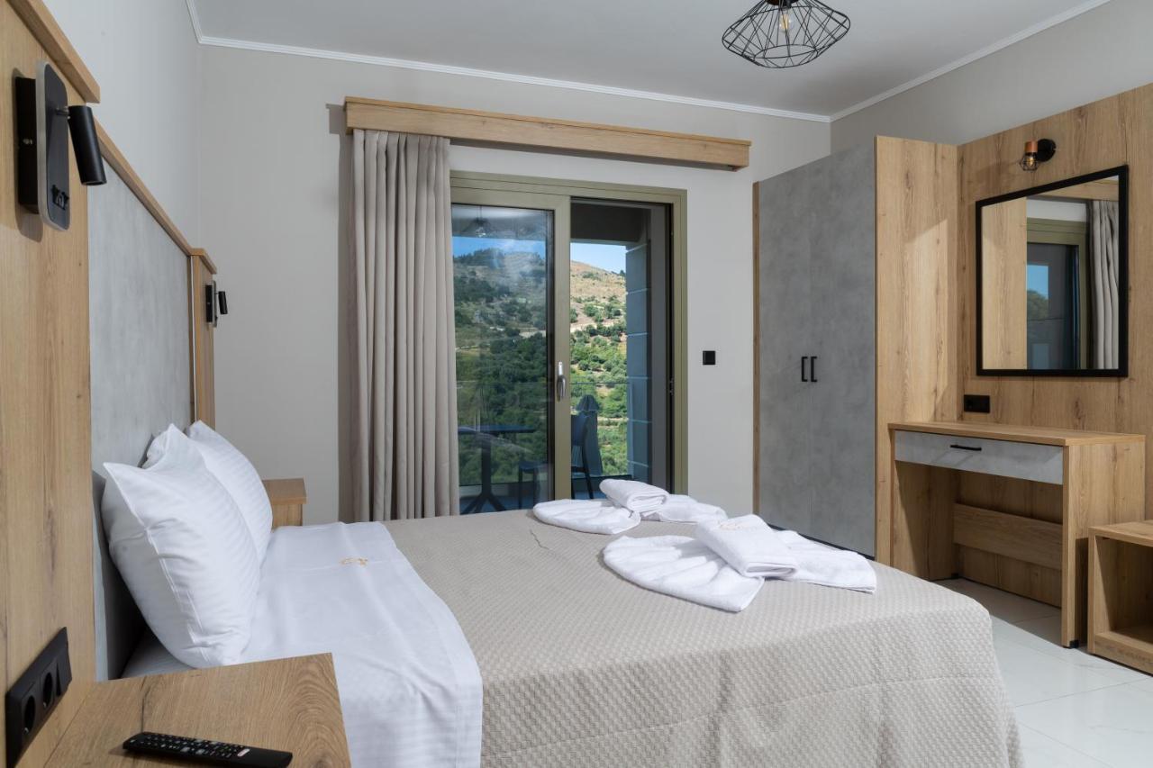 Sky View Suites Kefalonia Vóvikes Exteriör bild