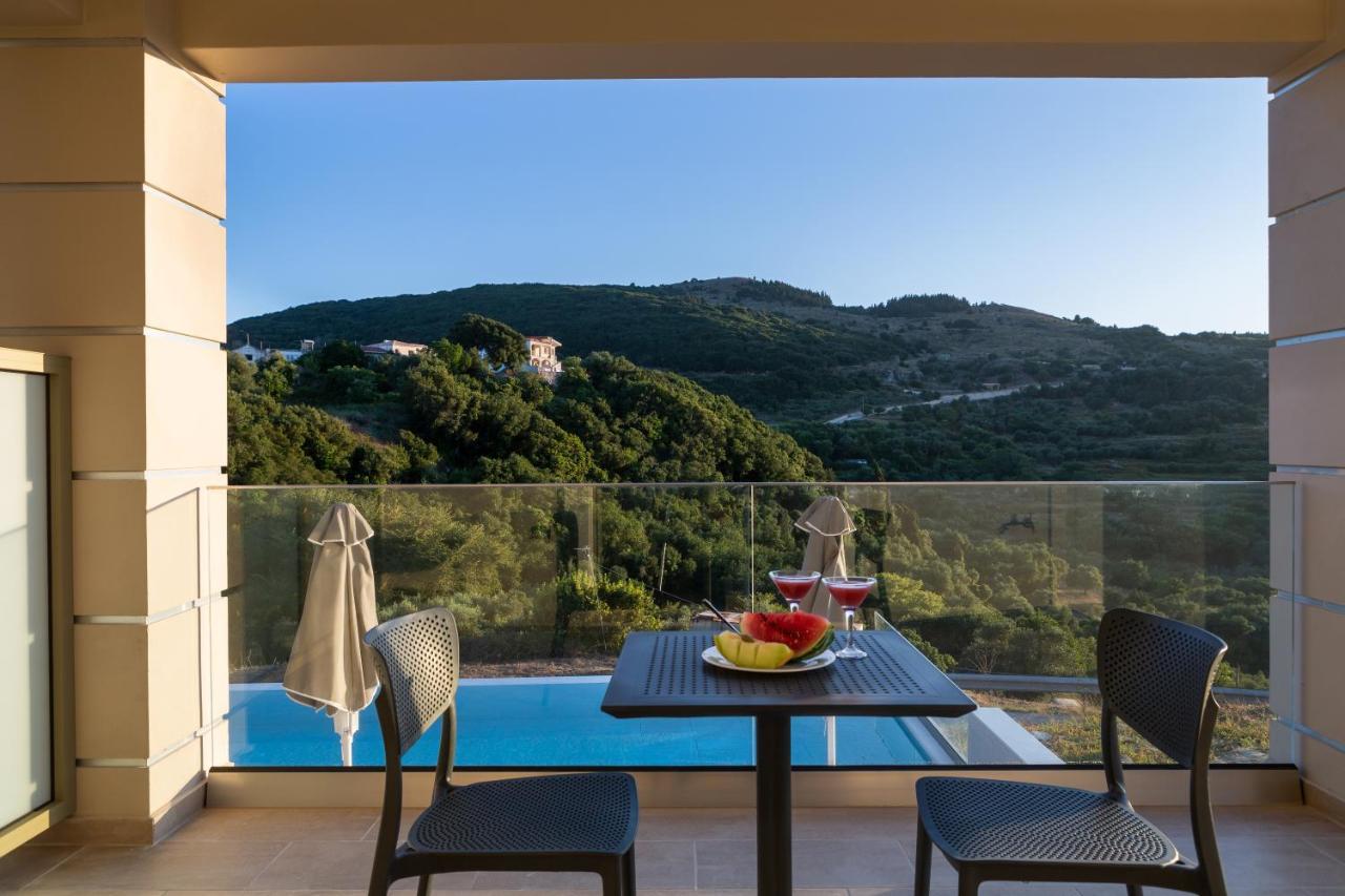 Sky View Suites Kefalonia Vóvikes Exteriör bild